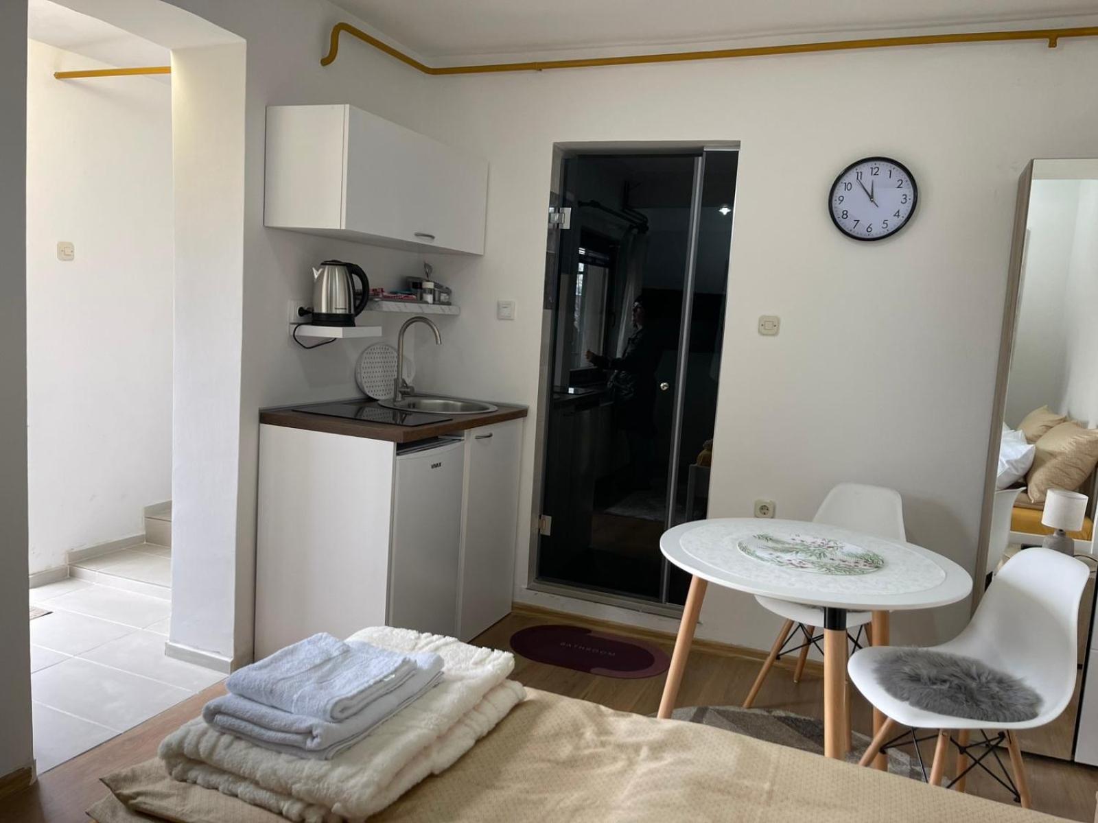Studio Apartman Sedrenik Szarajevó Kültér fotó